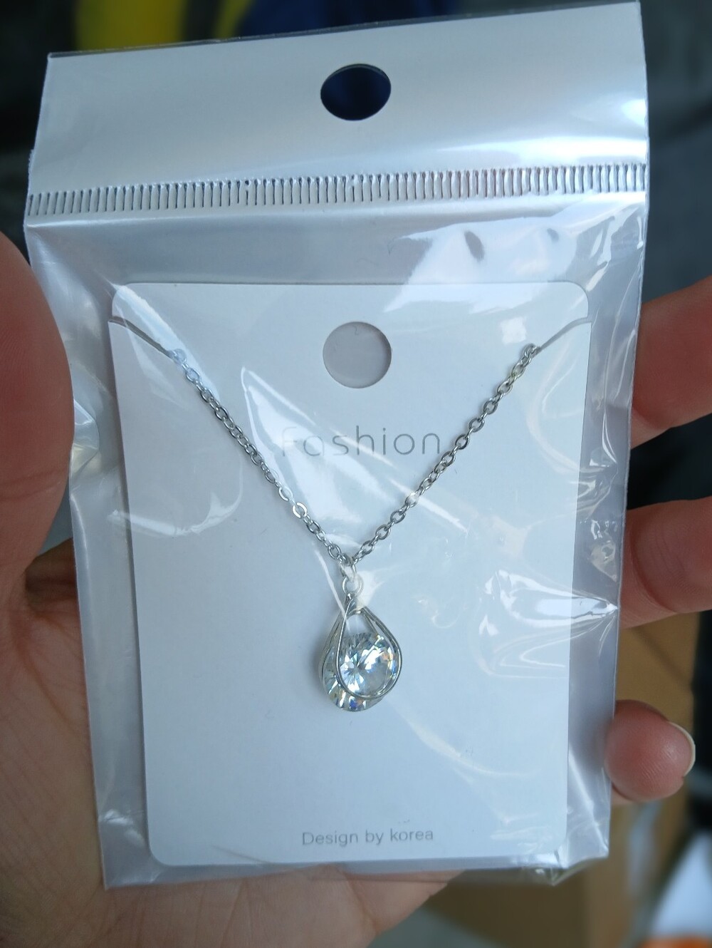 🤯 2/$15 🆕️Silver Teardrop Crystal Pendant Necklace - Brand New Giftable BNIP